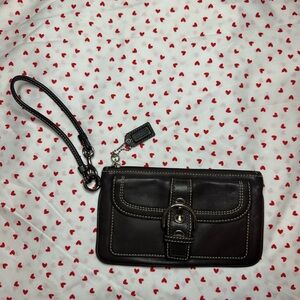 Coach brown Leather Wristlet w Buckle